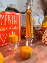 Load image into Gallery viewer, Beeswax Corn Cob Pillar Candle