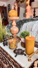 Load image into Gallery viewer, Beeswax 3x5 Pillar Candle