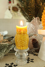 Load image into Gallery viewer, Beeswax Owl Candle