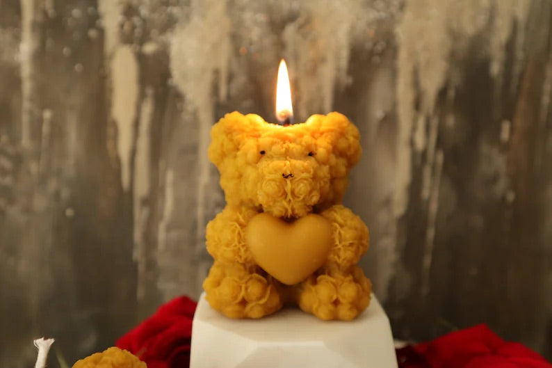 Beeswax Rose Heart Teddy Bear candle Sweet Cindy's Honey Beeswax Rose Heart Teddy Bear candle Sweet Cindy's Honey
